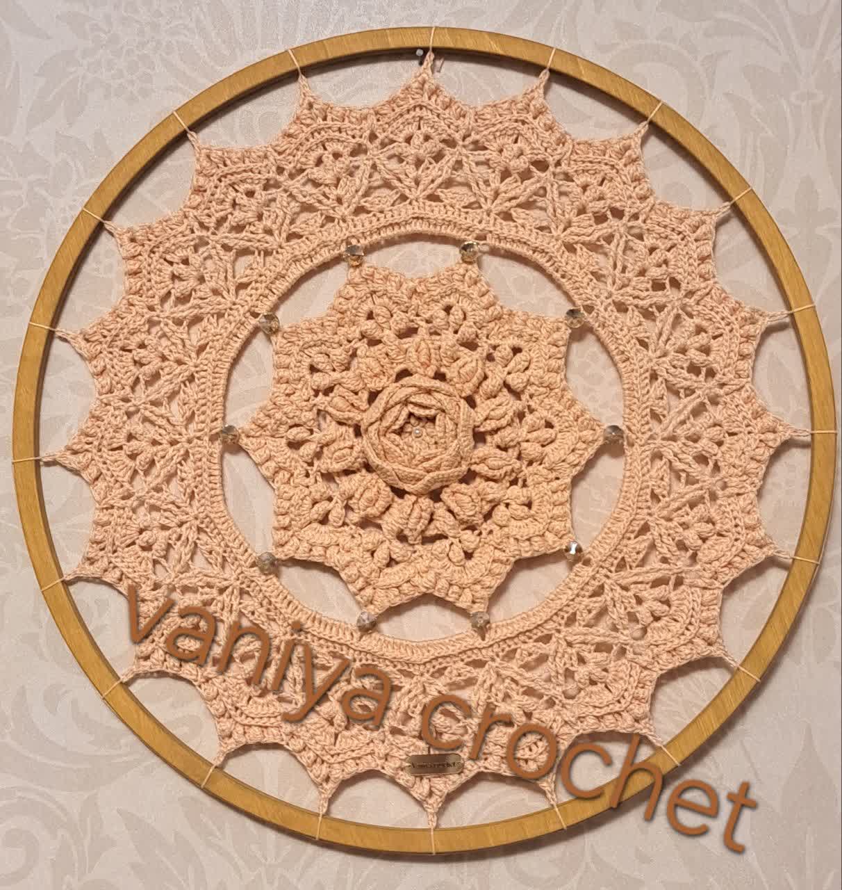 دیوار کوب ماندالا مینا